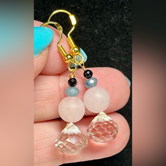 💚💖genuine green amethyst, Rose quartz and gold over sterling earrings-NWT - Picture 3 of 7
